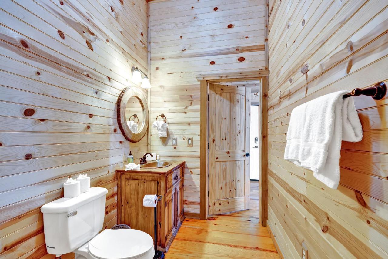 Rocky Ridge Cedar Cabin With Hot Tub & Amazing Views Crabapple Kültér fotó